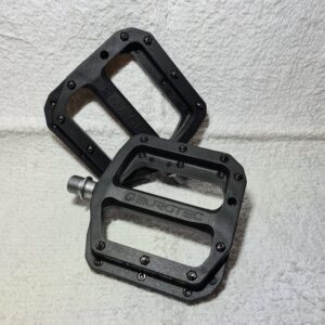 Burgtec composite flat pedals
